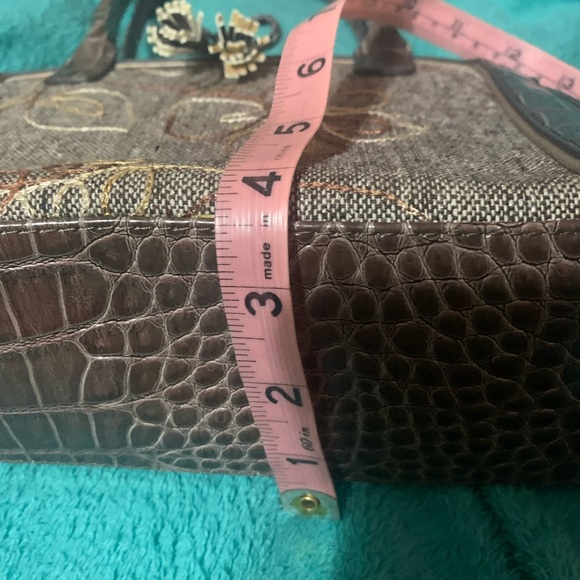 💚3/$25 Liz Claiborne small purse flower needlework bow - Picture 6 of 13